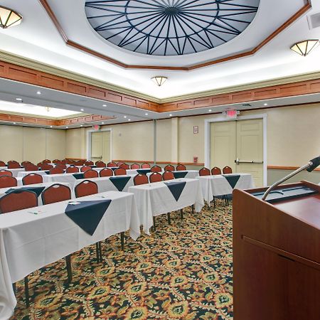 Holiday Inn South Burlington, An Ihg Hotel Extérieur photo